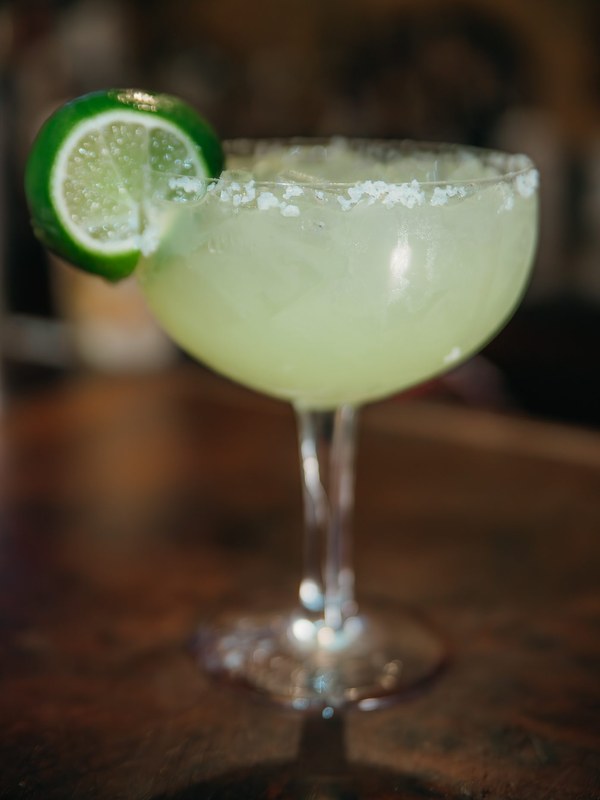 Classic margarita with salted rim and lime